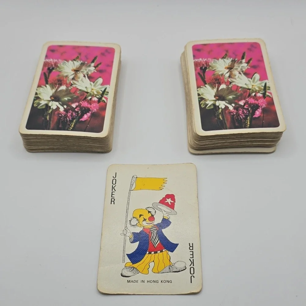 Poker Playing Cards Deck Flower Backs Cartoon Joker Made in Hong Kong